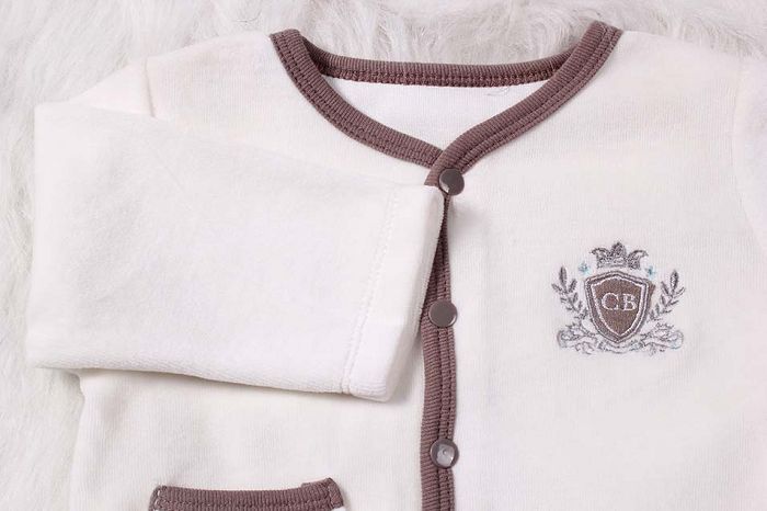 Baby clothing set sleeve