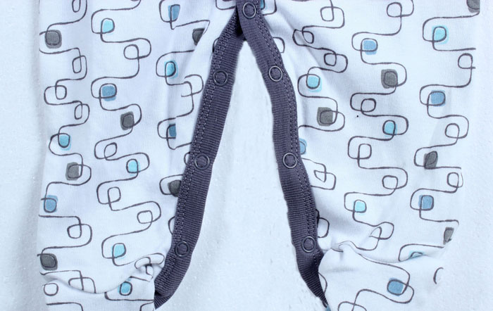 New baby pajamas the detail