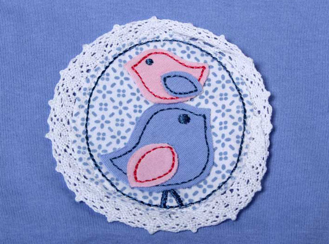 Bird pattern of baby girl t shirt