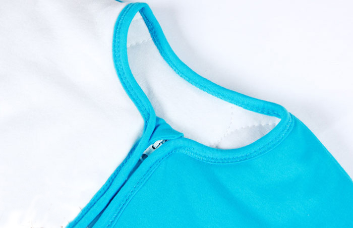 Neckline protection zipper design for sleepbag