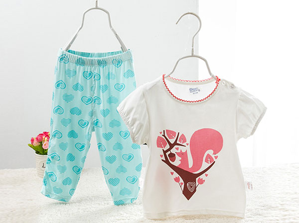 baby-girl-pretty-cotton-pajama